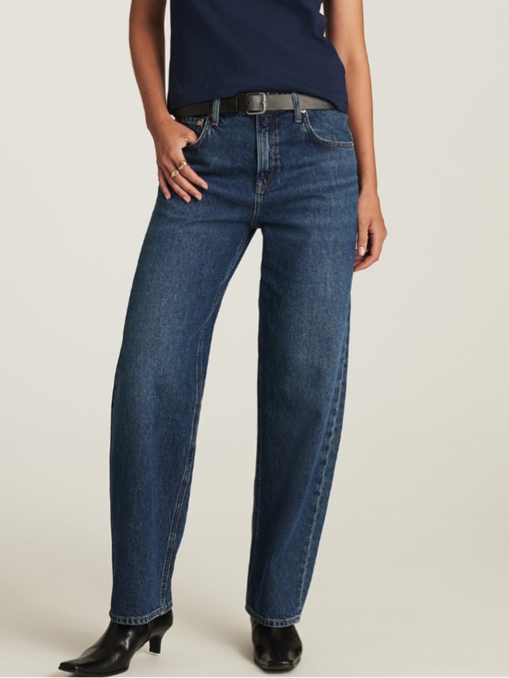 Mavi Nica All Blue Barrel Jeans in Medium-Dark Blue
